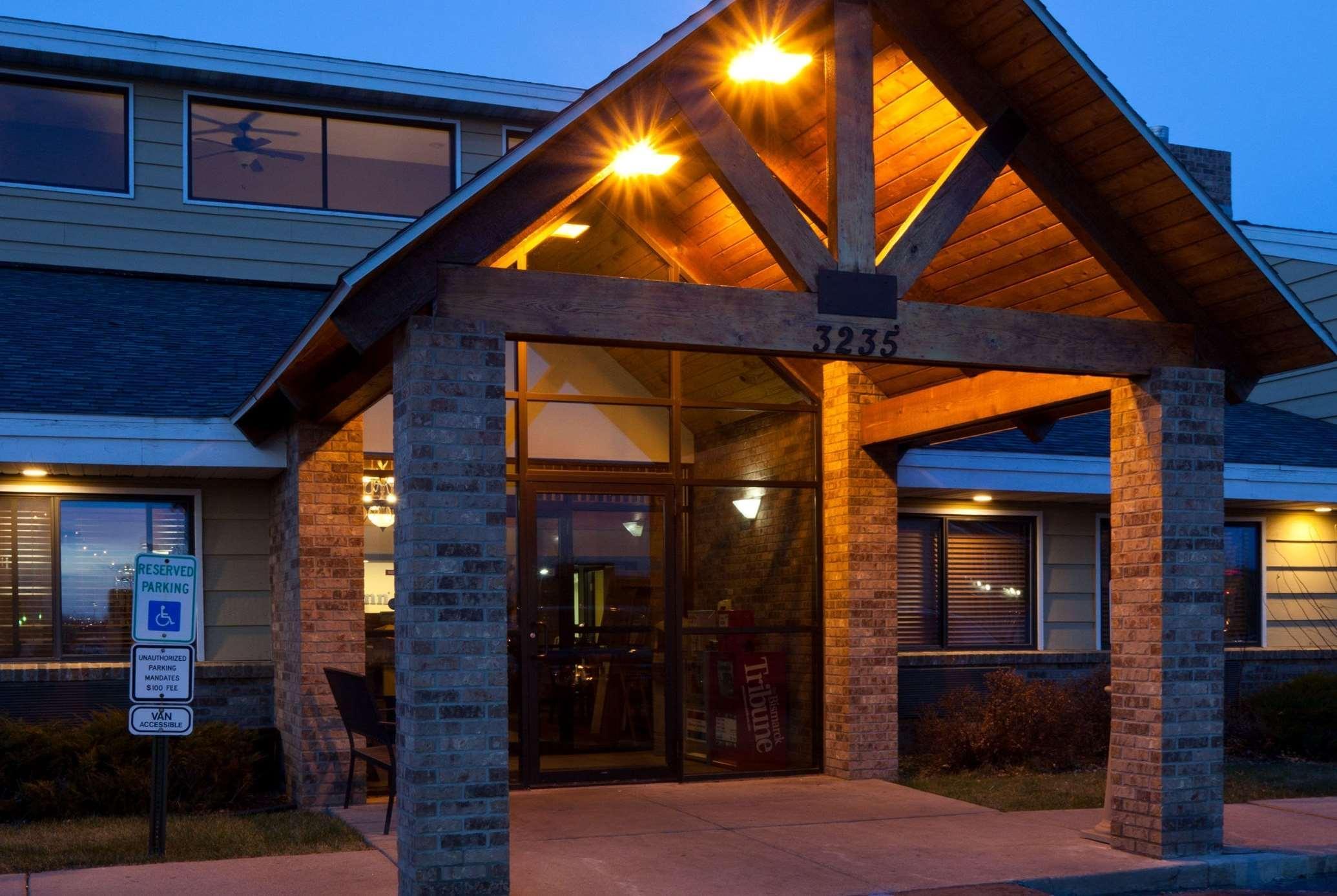 Americinn By Wyndham Bismarck Buitenkant foto