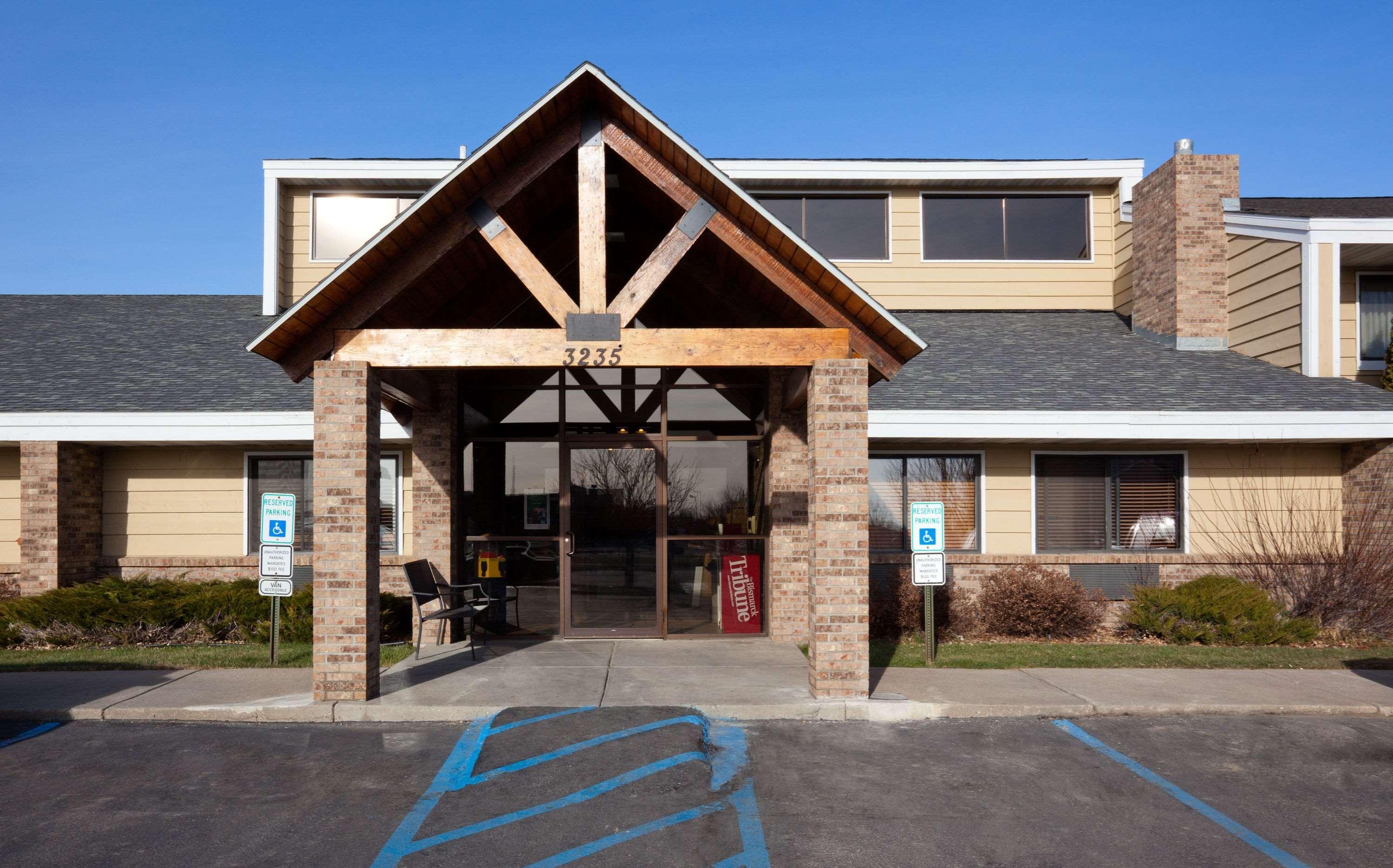 Americinn By Wyndham Bismarck Buitenkant foto